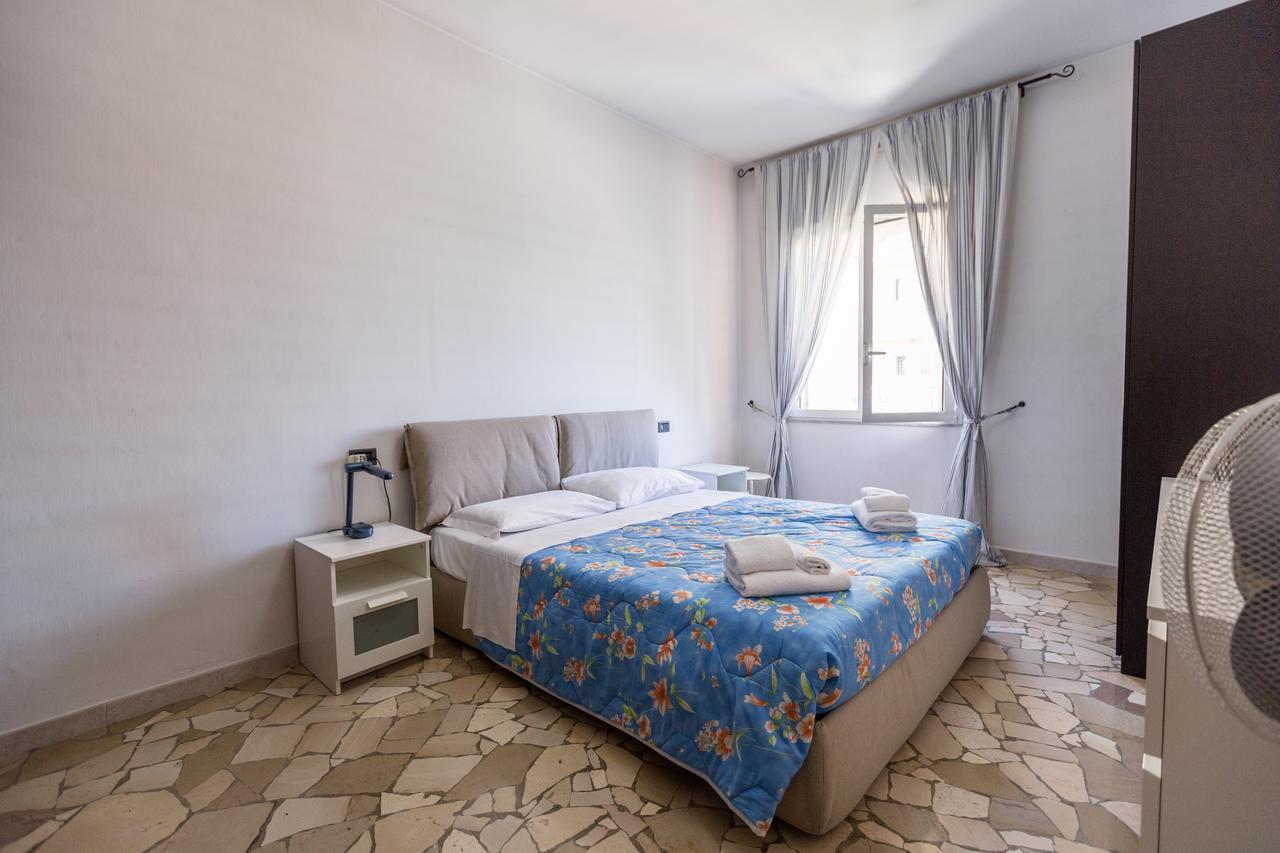 Linate Airport Apartment Milan Bagian luar foto