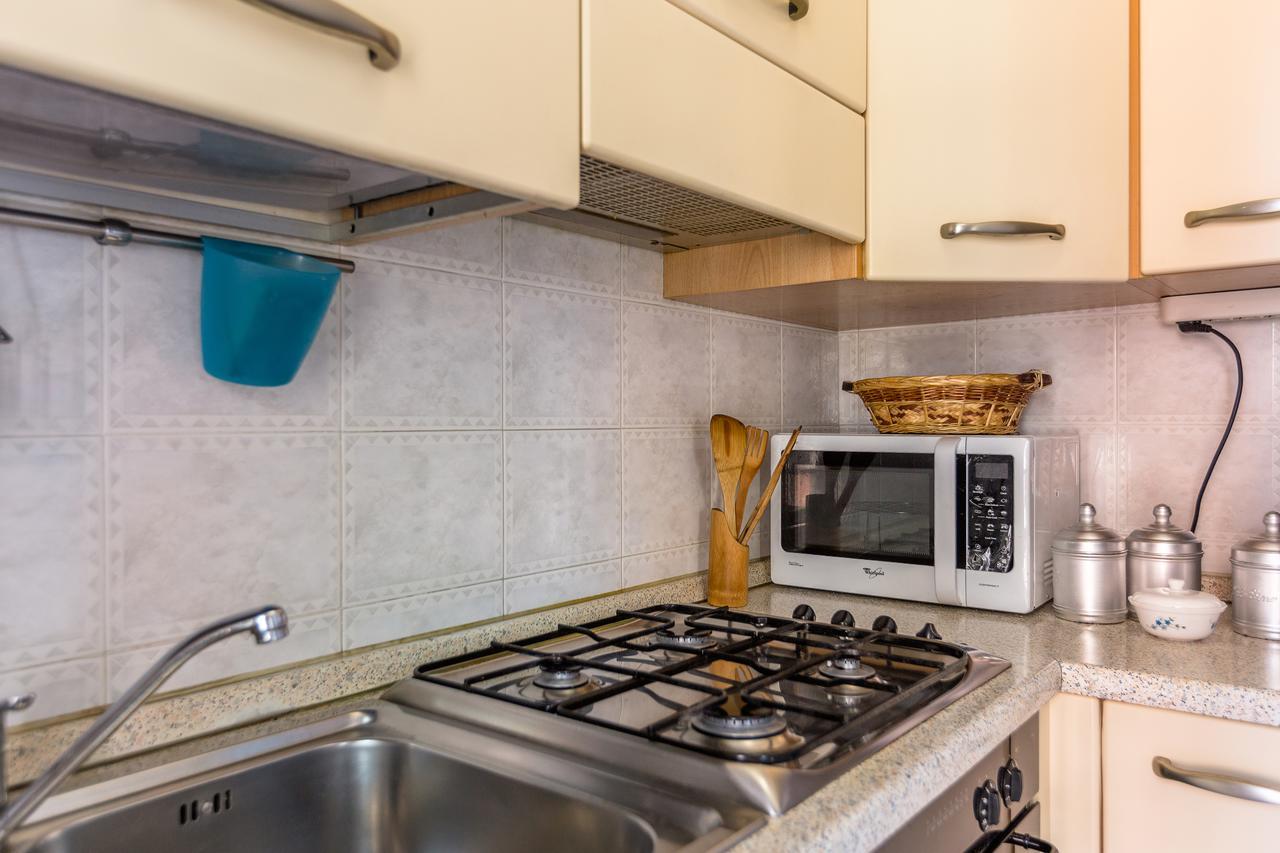 Linate Airport Apartment Milan Bagian luar foto